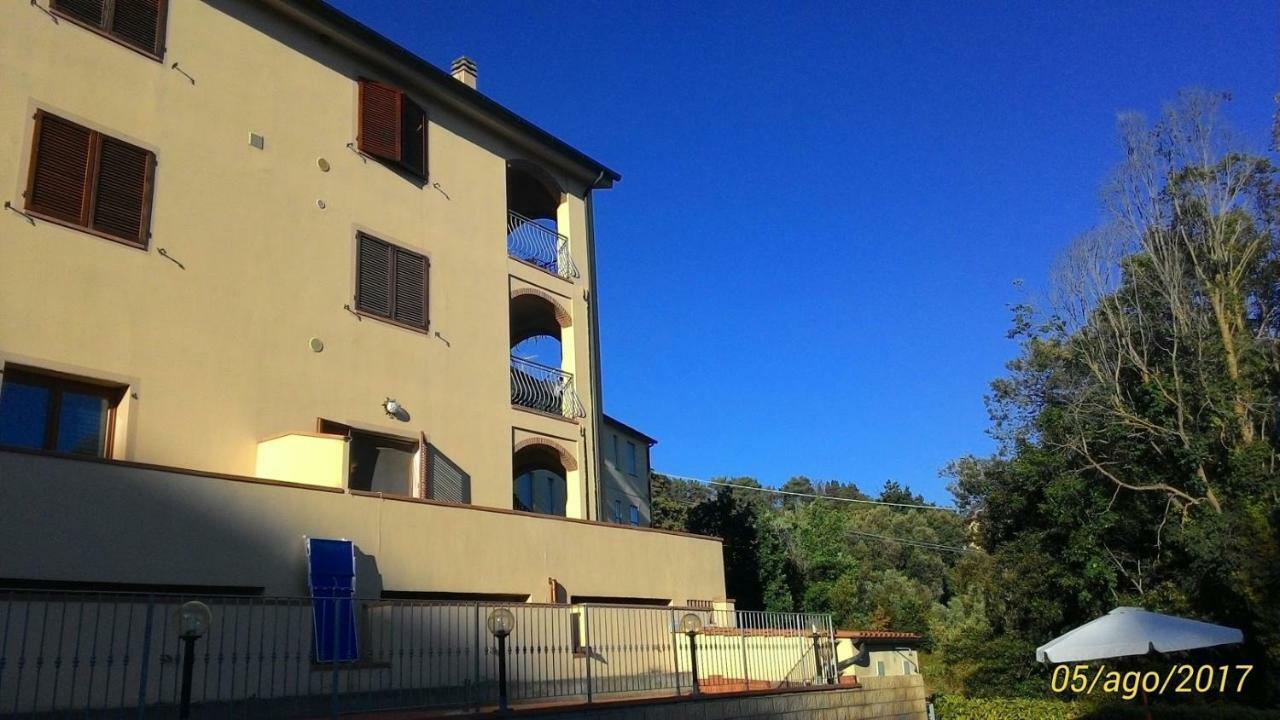 La Casa Dei Sogni Apartment Monteverdi Marittimo Bagian luar foto